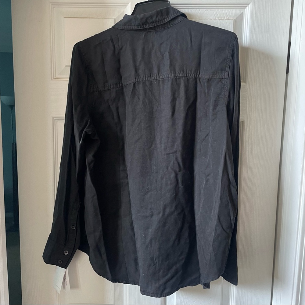 Calvin Klein button down - Picture 6 of 8